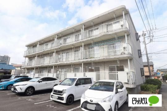 ���]�����S��