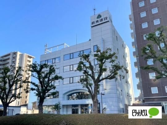 ��،��݃r��