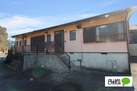 �e���X�n�E�X����