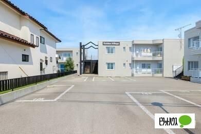 GoldenVillage